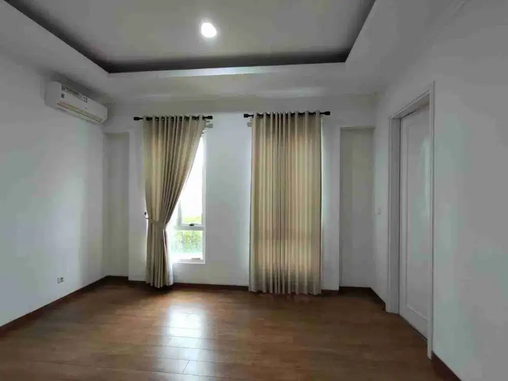 RUMAH SIAP HUNI TERAWAT CLUSTER LEORA ALAM SUTRA .