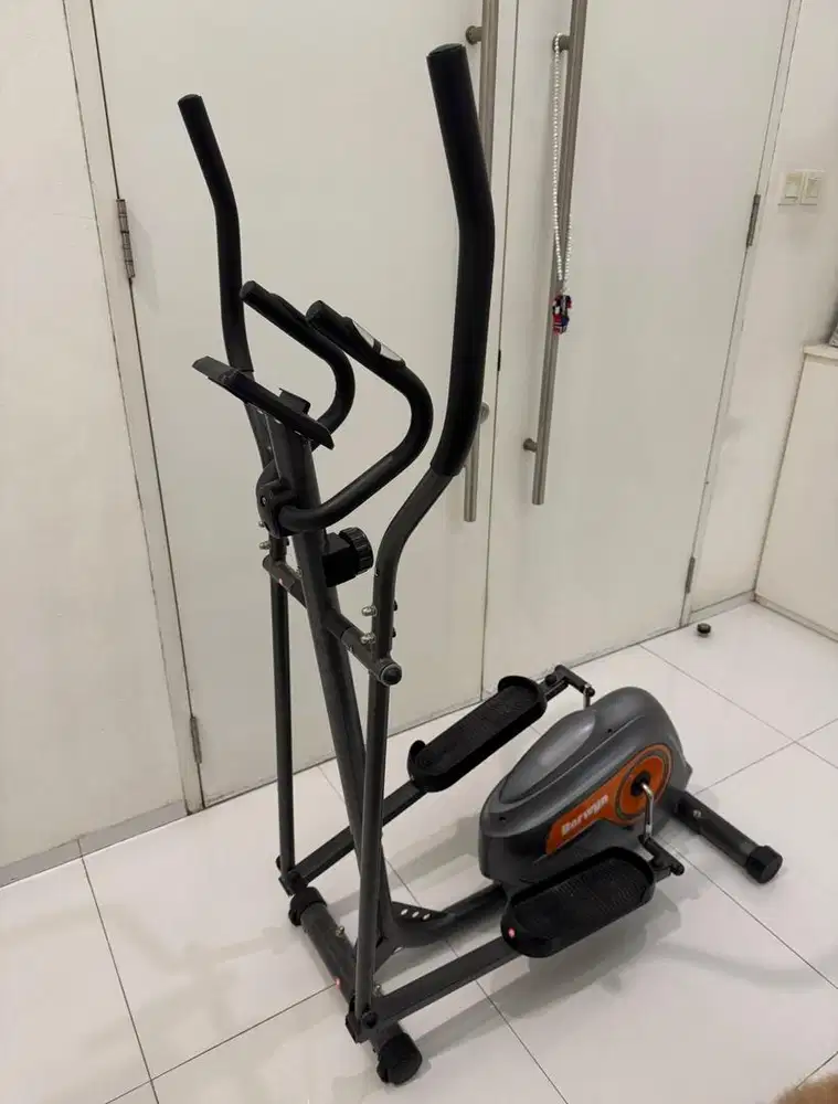 Berwyn Elliptical 507e