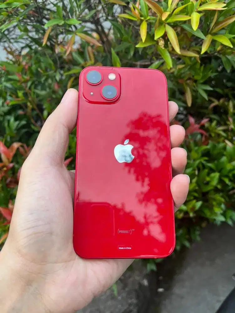 Dijual iPhone 13 iBox kapasitas 256GB mulus tangan pertama