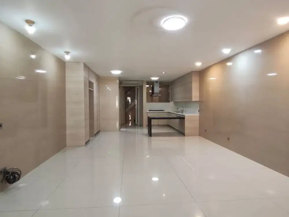 Ruko Lux Siap Pakai di Setrasari Mall Bandung