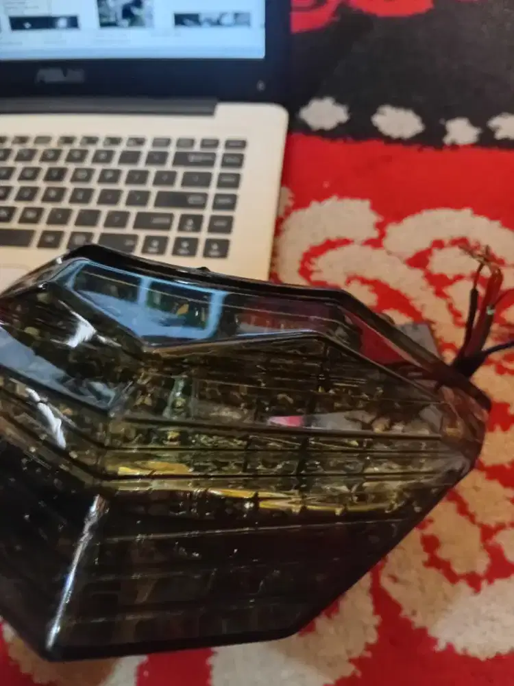Lampu Stop dan Sein kanan kiri Kawasaki Ninja 250 cc [2 silinder]