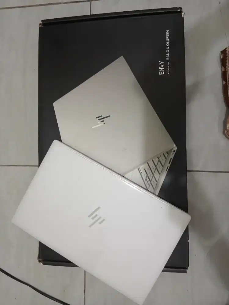 LAPOTOP ENVY 13 INCH