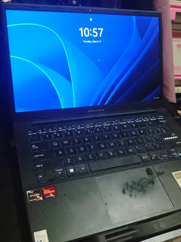 asus VivoBook 14