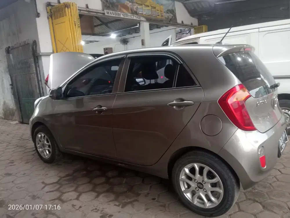 Kia Picanto 2012 Bensin