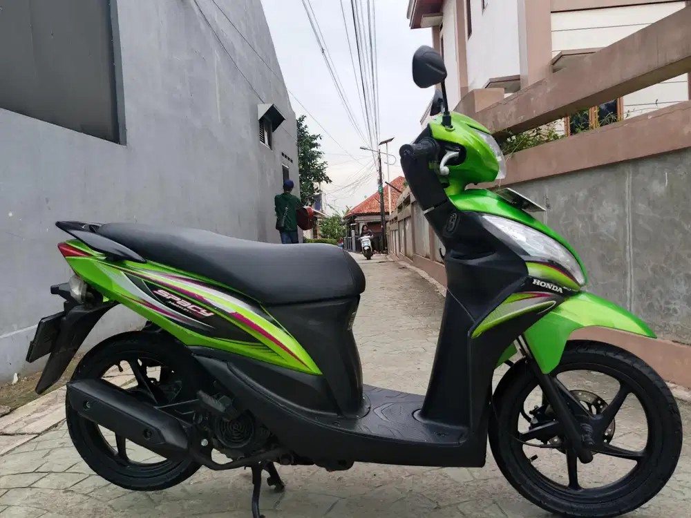 Honda spacy 2011 stater tokcer halus mulus terawat
