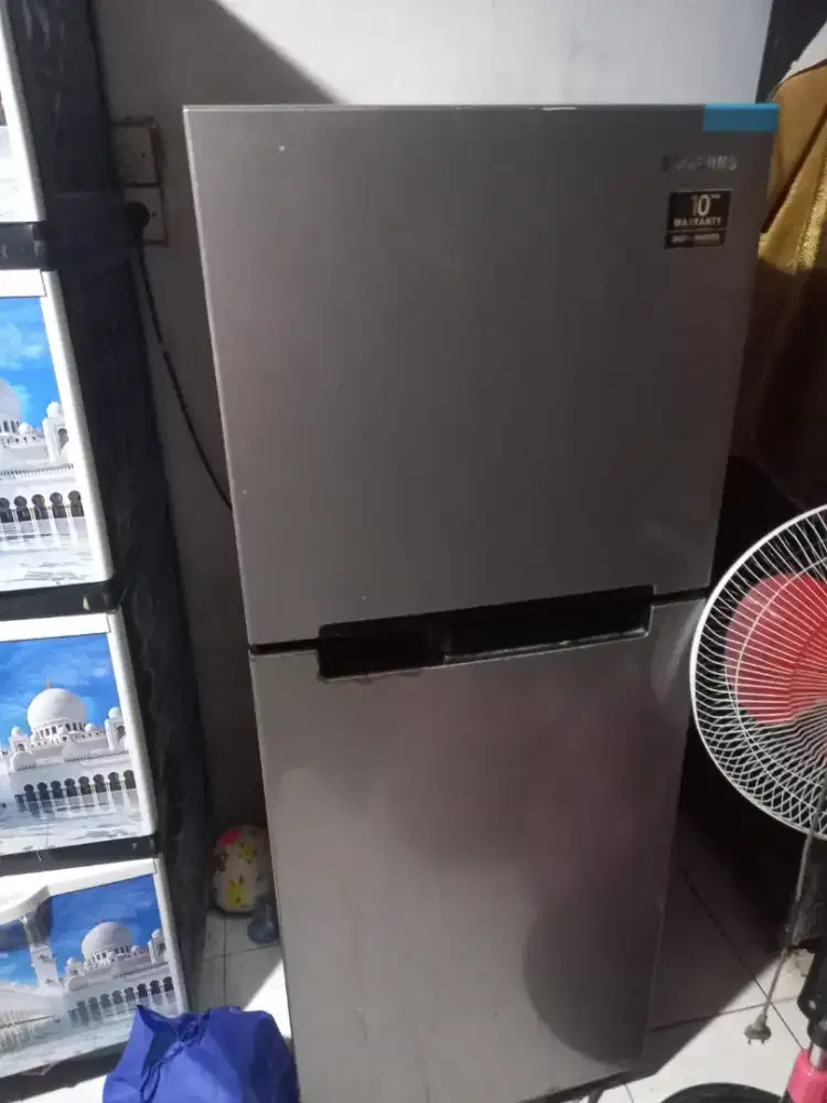 Jual beli dan PERBAIKAN KULKAS