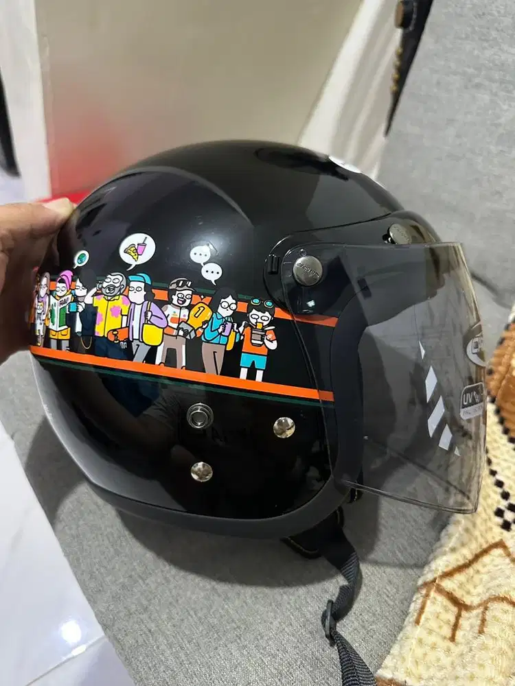 Helm Retro Cargloss x Tahilalats Original Limited Edition