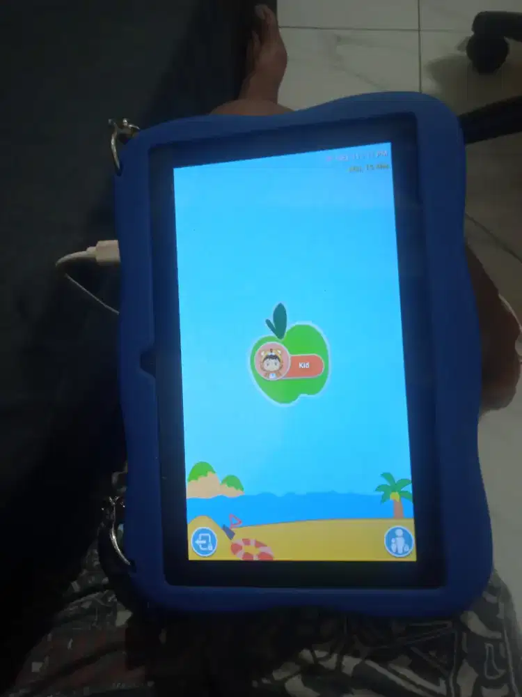 ipad mereknya ada tercera difoto