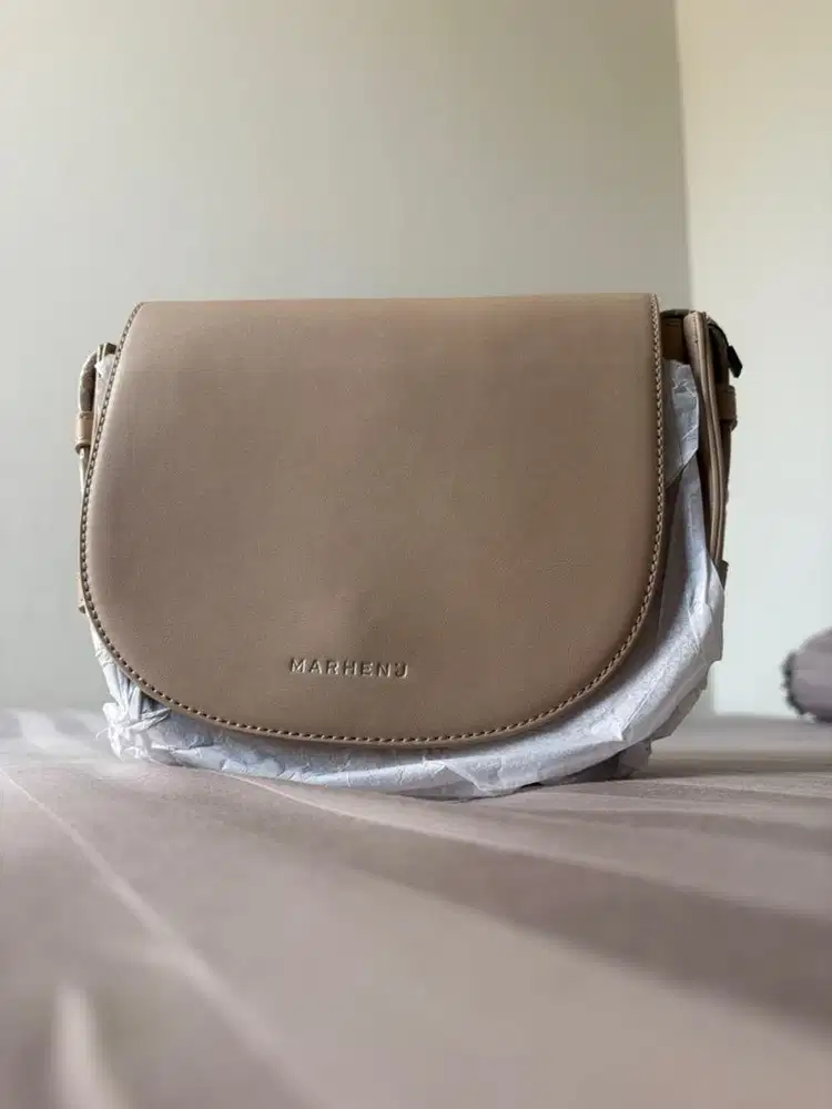 Tas Selempang Sling Bag Branded Marhen J