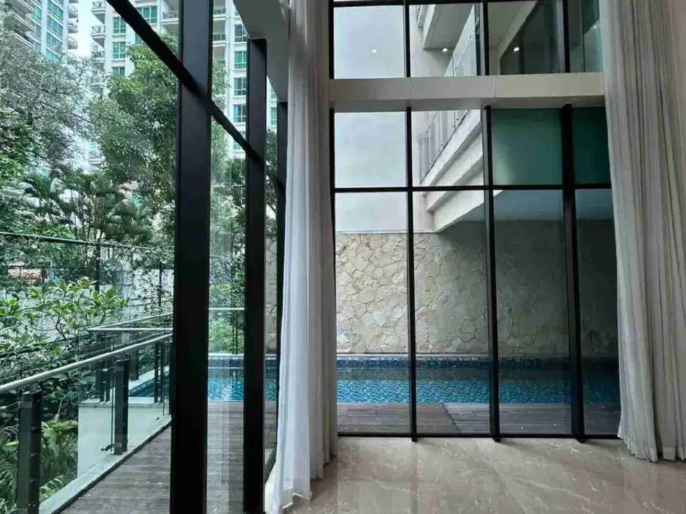 For Sale Pakubuwono Townhouse 4 BR 432 Sqm