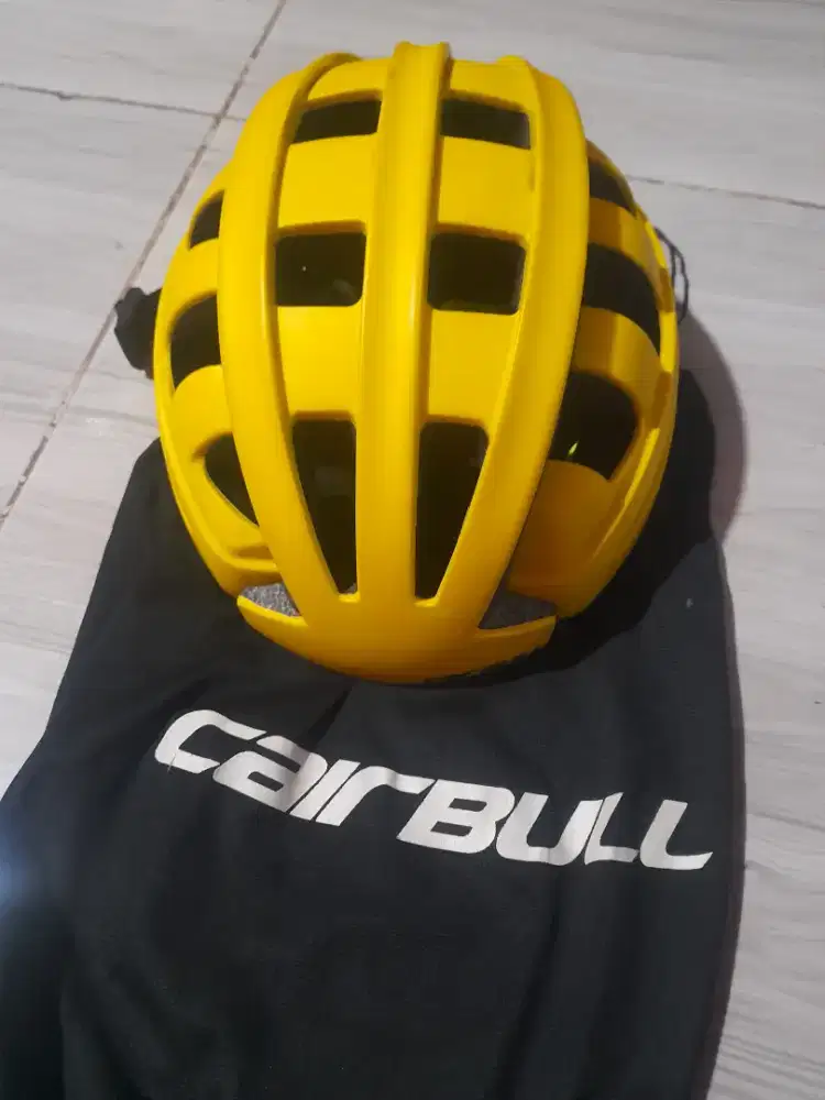 Helm sepeda cairbull bisa di lipat kecil