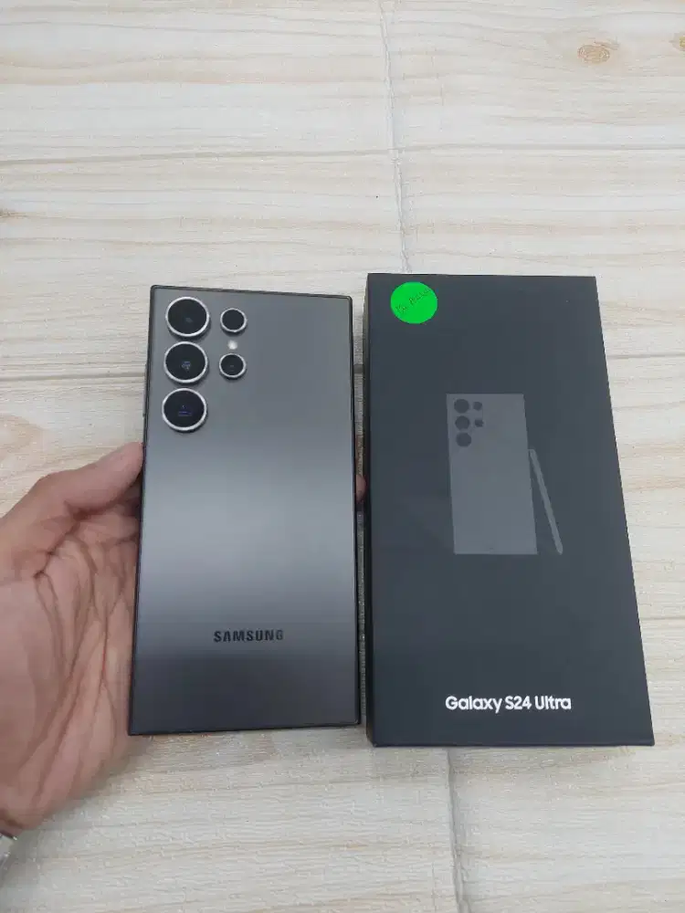 Samsung S24 Ultra 12/512 Gb Second Garansi Resmi
