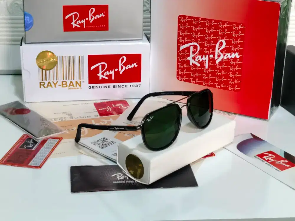 KACAMATA RAY - BAN ORIGINAL BEKAS SEPERTI BARU