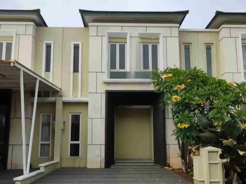 Dijual murah rumah di Alam Sutera  Leora