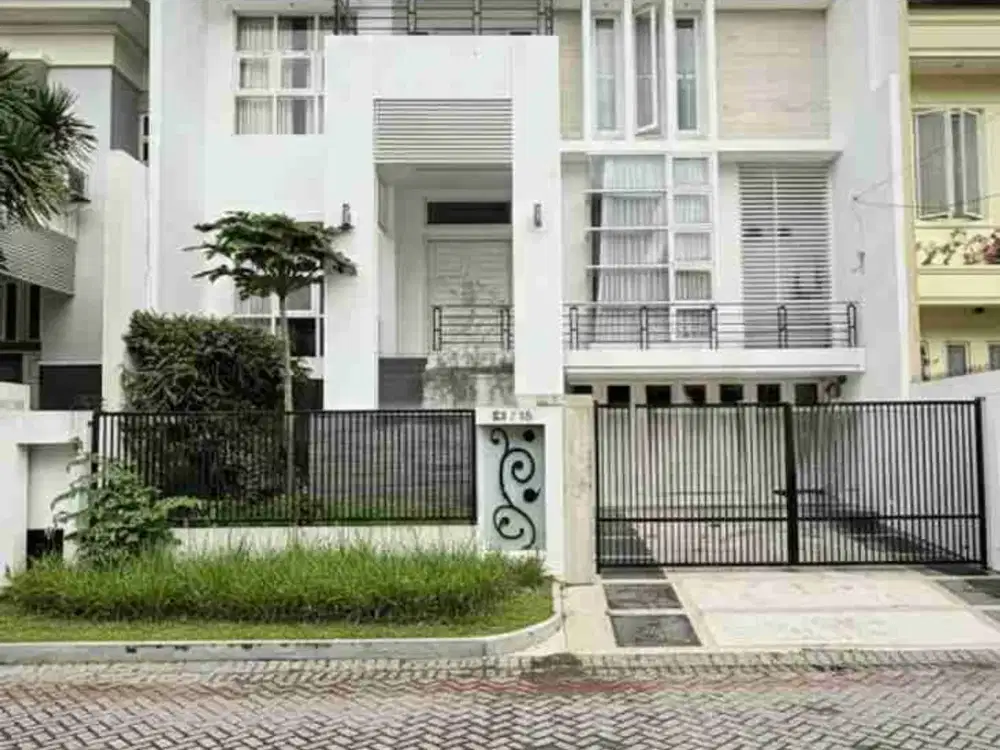 DIJUAL RUMAH MODERN 3 LANTAI ARAYA 1 GALAXY BUMI PERMAI SURABAYA