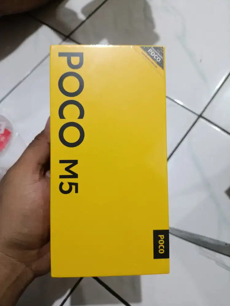 poco m5 4/128 kuning segel