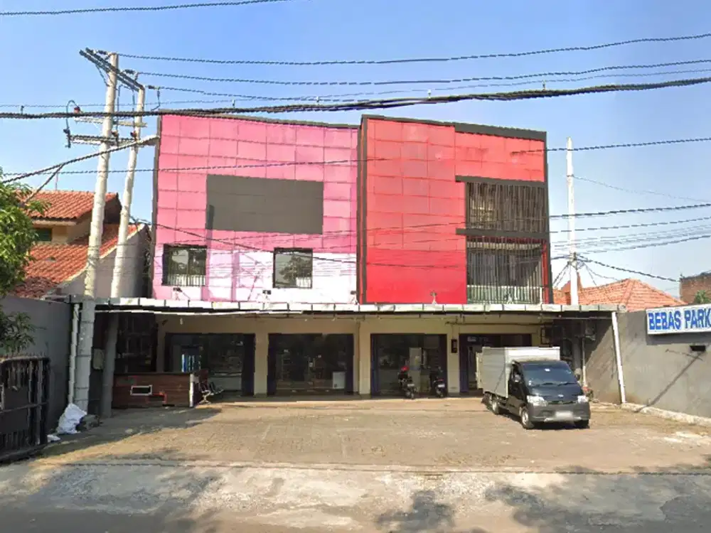 4 ruko jejer di Banyu Urip Sukomanunggal cocok untuk supermarket, kantor, ekspedisi