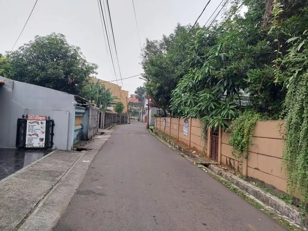 Dijual Murah dibawah NJOP Rumah lahan di jl Rawabola ciracas cibubur