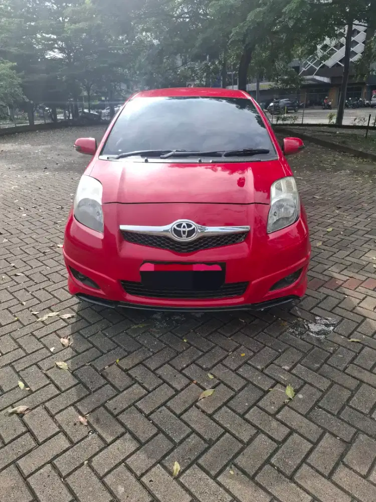 Toyota Yaris 1.5 S Limited Automatic Merah 2011