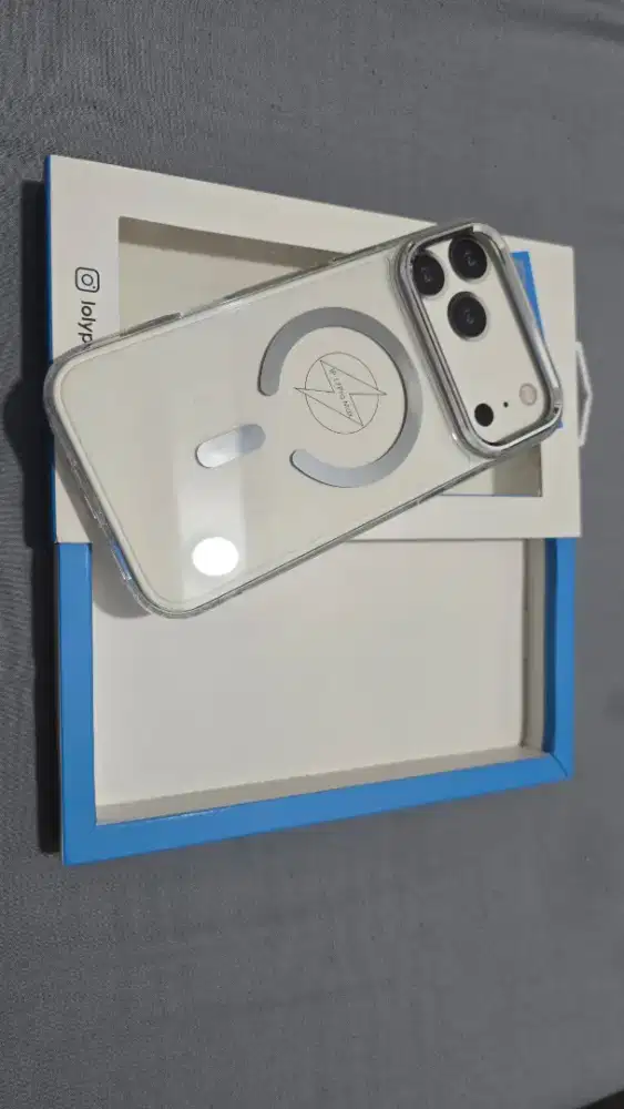 Casing Iphone 17 PM Magsave