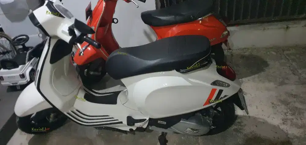 PIAGGIO VESPA SPRINTS S INNOCENT WHITE PUTIH NIK 2025