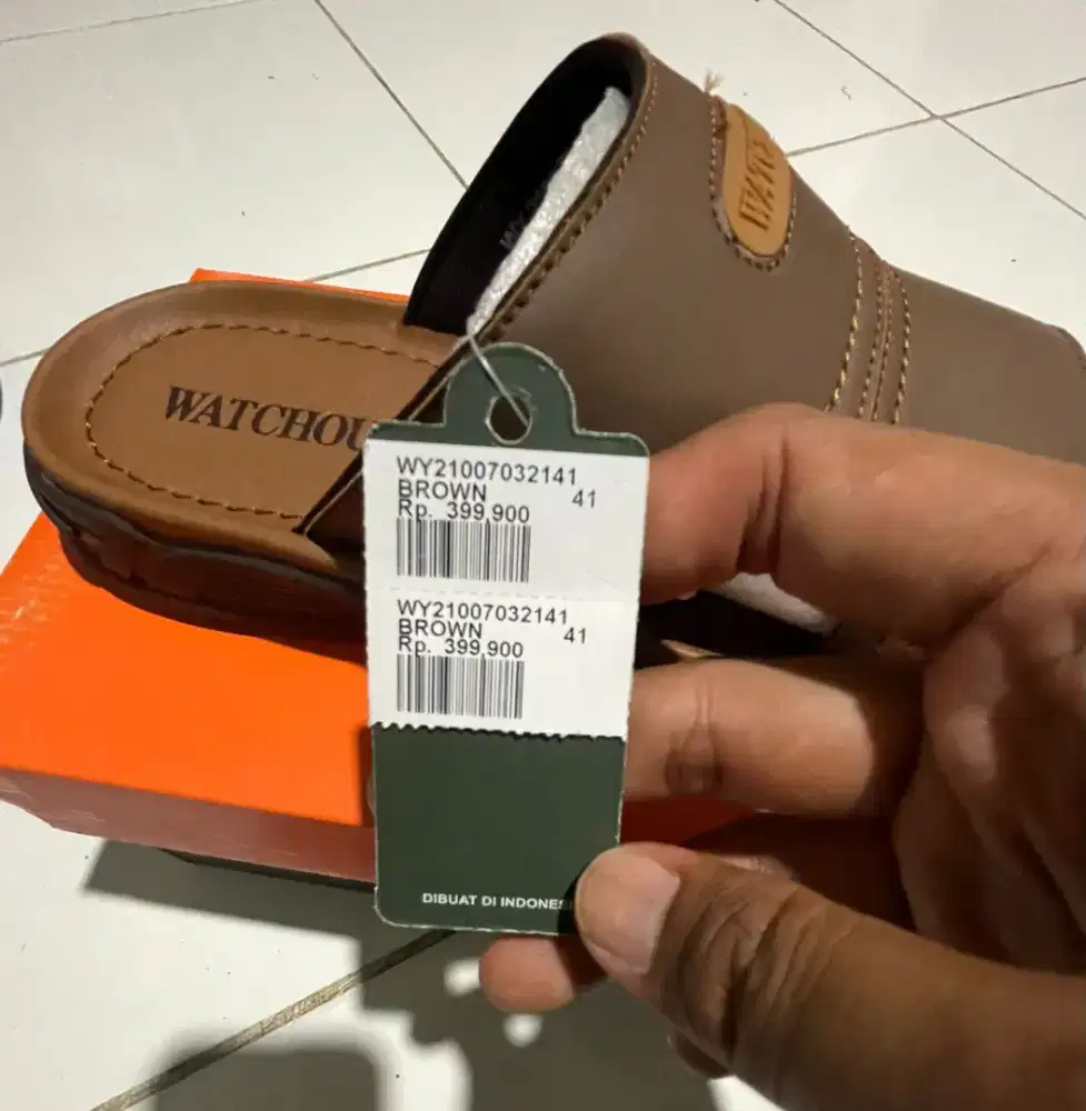 Sandal Watchout keren