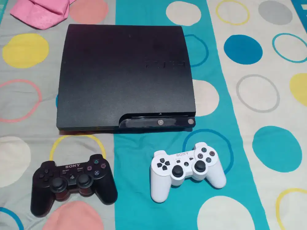 PS3 SLIM 250 GB+ 2 Stik dan Kabel2