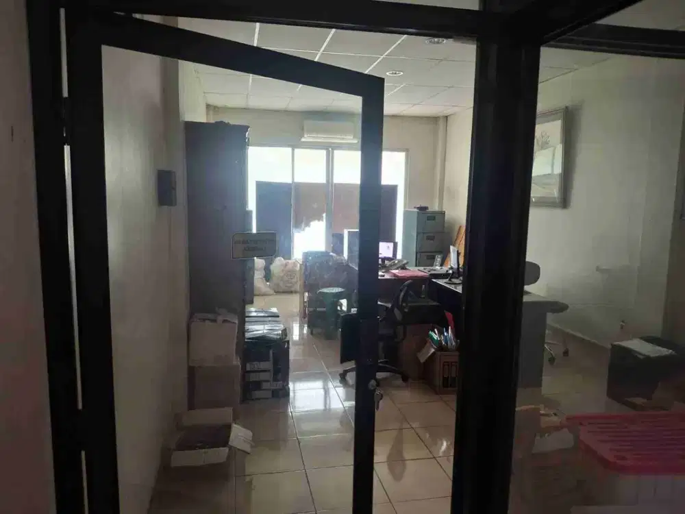 Ruko 3 lantai Kalideres, harga terjun bebas