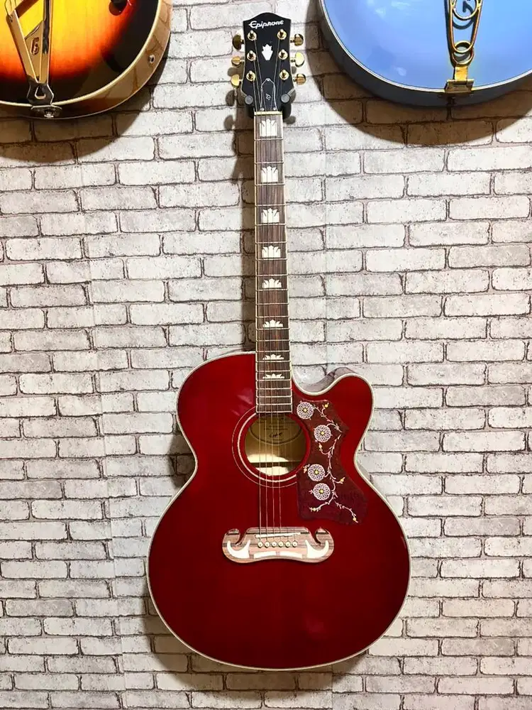 epiphone EJ200 red