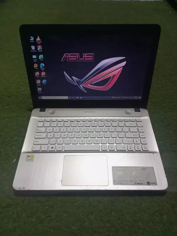 Laptop AMD A9 Asus X441B