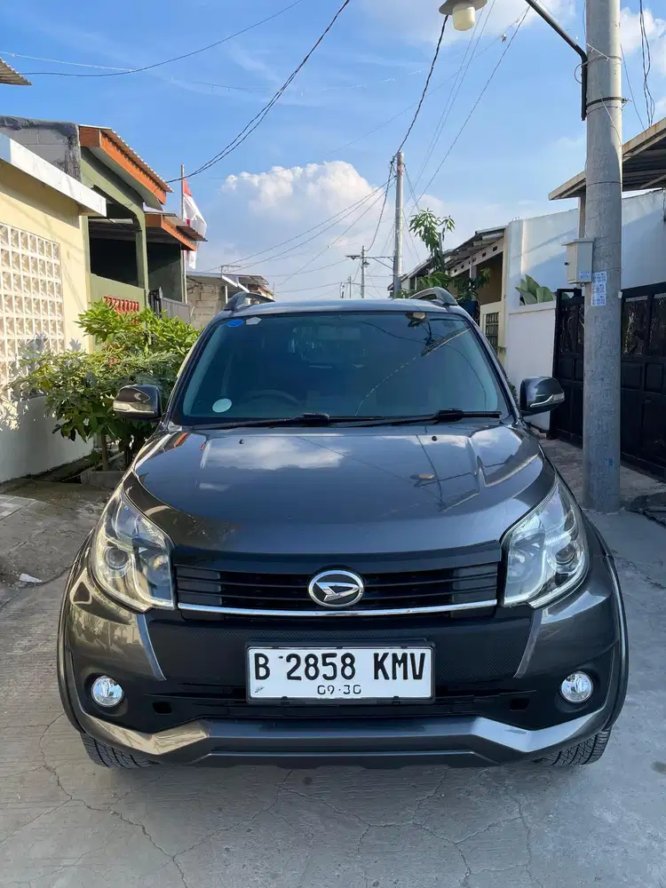 Daihatsu Terios 2015 Bensin