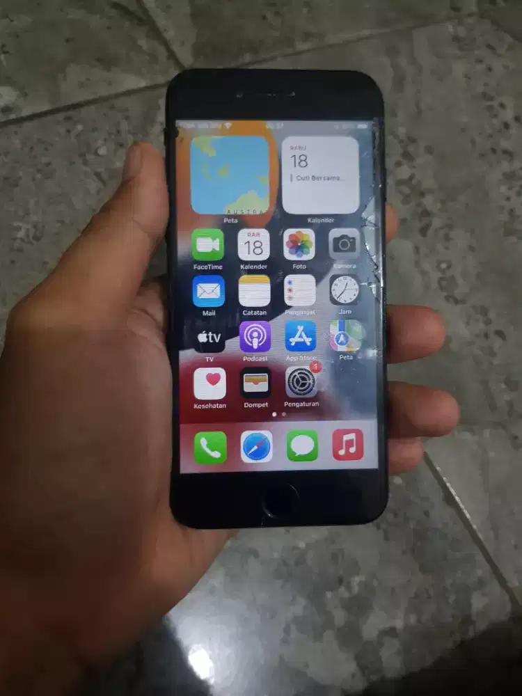 Jual satset aja no debat iphone 7 32gb minus