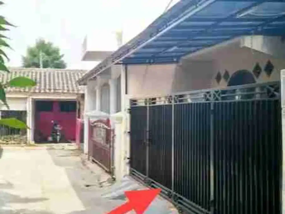 Di jual butuh cepat rumah rapih terawat lokasi lokasi Parung serab Ciledug Tangerang kota
