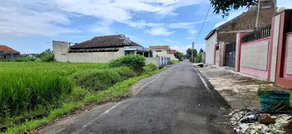 Tanah Papahan Karanganyar/ Timur RS PKU Karanganyar