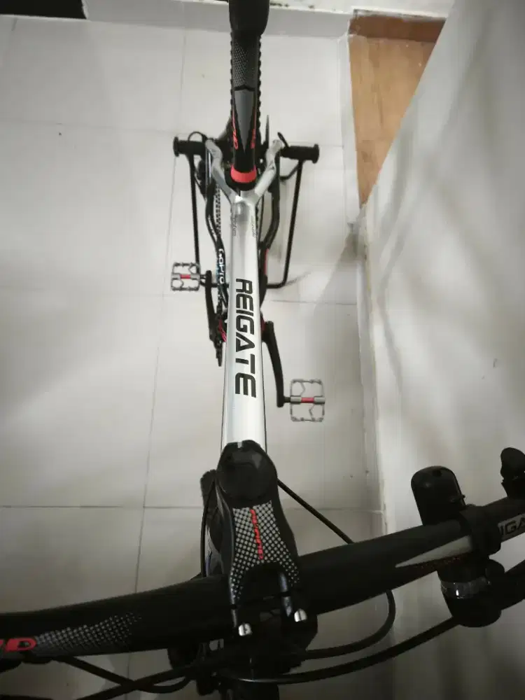 Avand Reigate 27.5 M