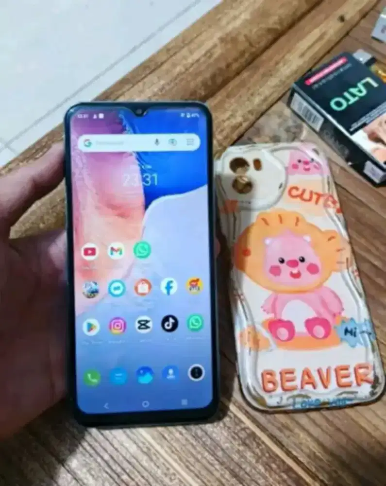 Vivo y15s, ram 3/32, kelengkapan hp+casan, lokasi Jaksel.