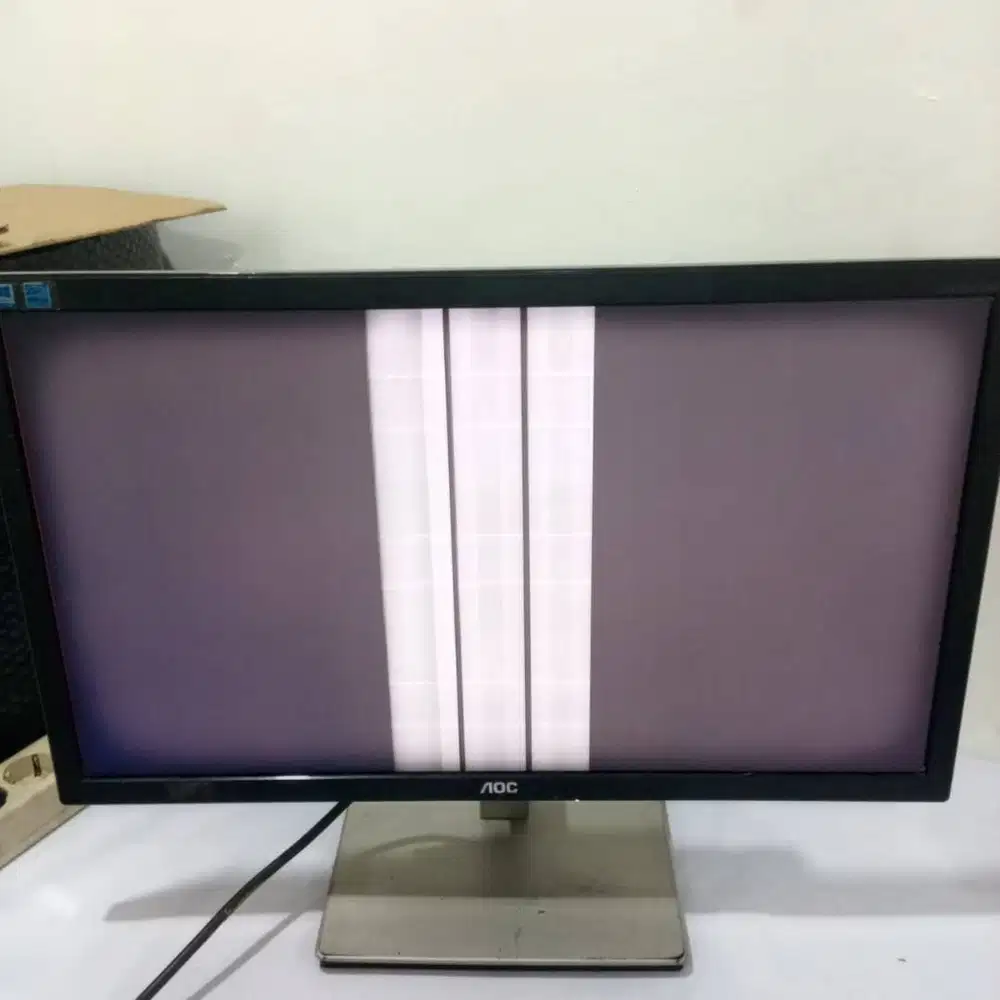 Monitor AOC i2476vwm 24 inch IPS LED LCD Layar Rusak