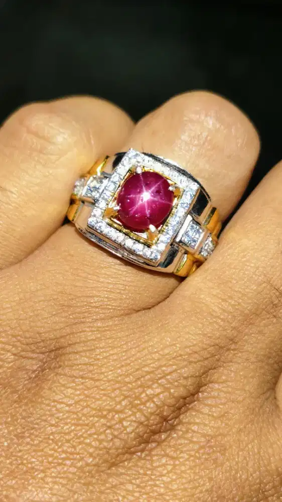 Natural star 6 ruby RED top HQ