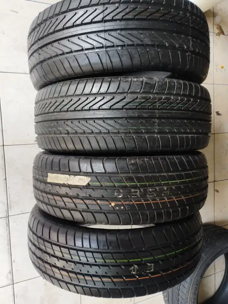 Dijual. 4pc ban 205/60 15