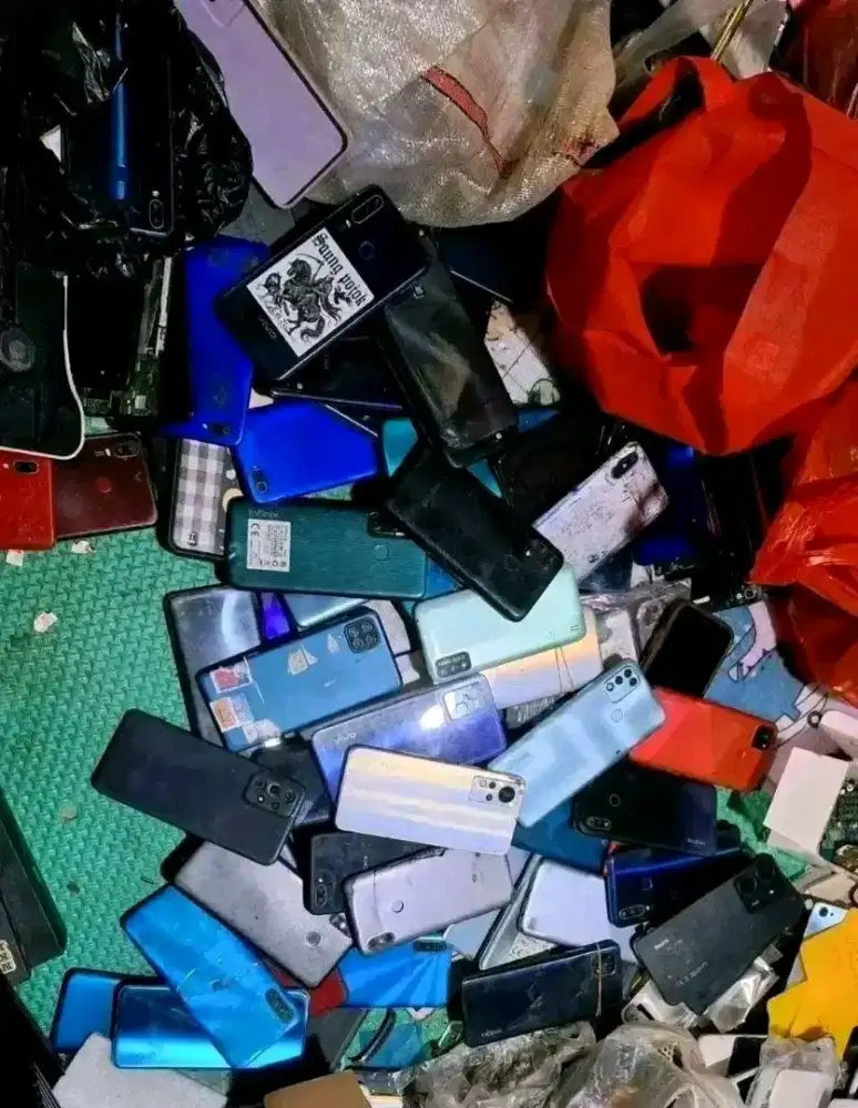 Dicari hp rusak mesin mati ancur dari pada jadi bangke
