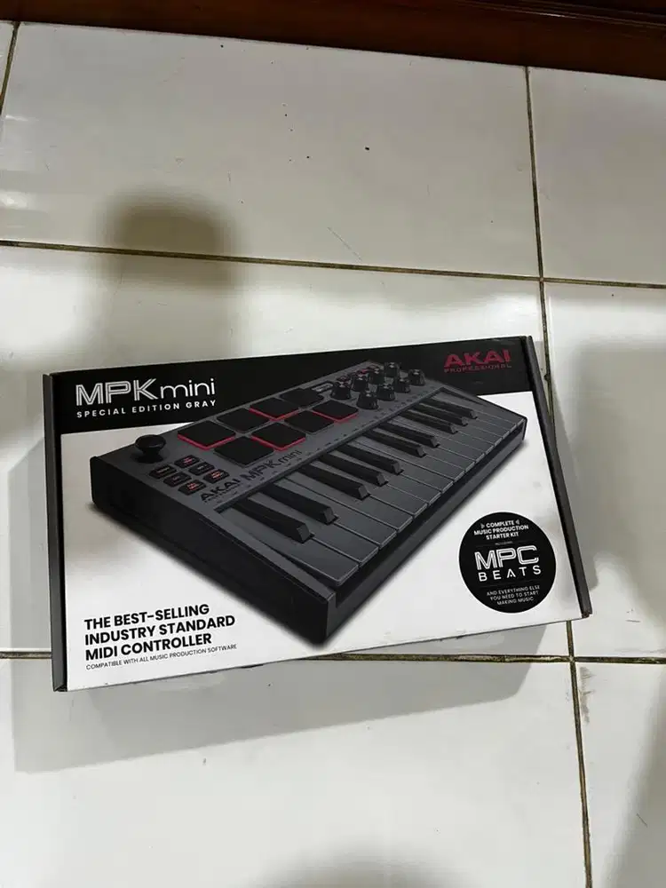 Midi AKAI MPK mini mk3 gray edition