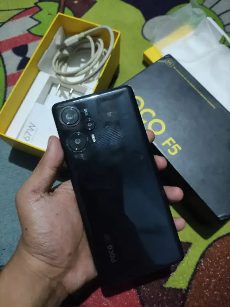 Poco f5 5G 8/256 fulset