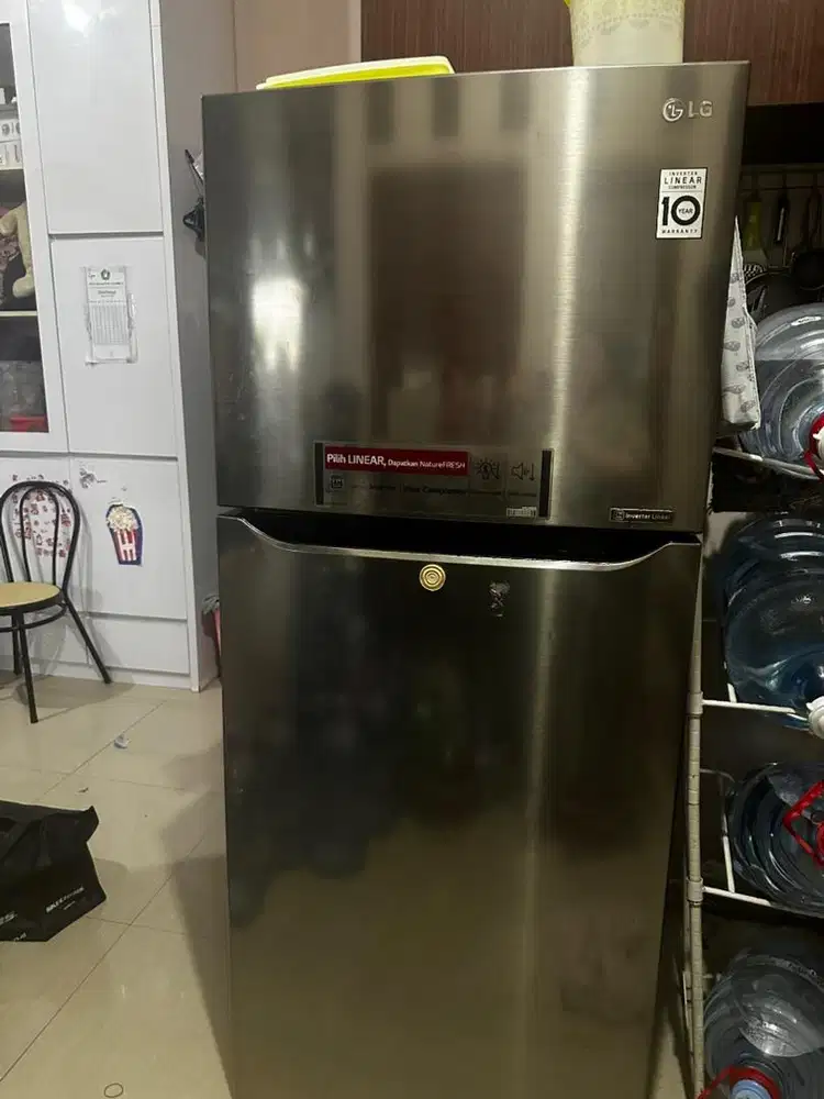 Kulkas LG 2pintu