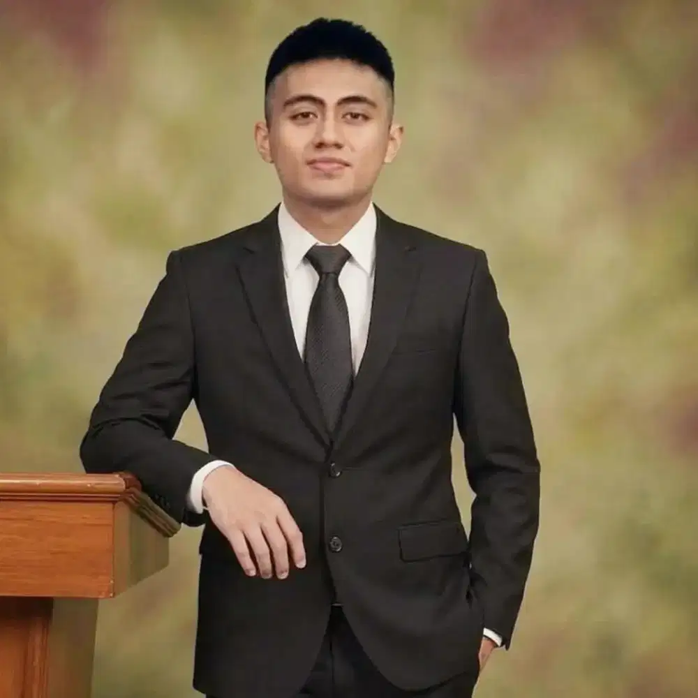 Mencari pekerjaan sebagai driver personal or assistant personal