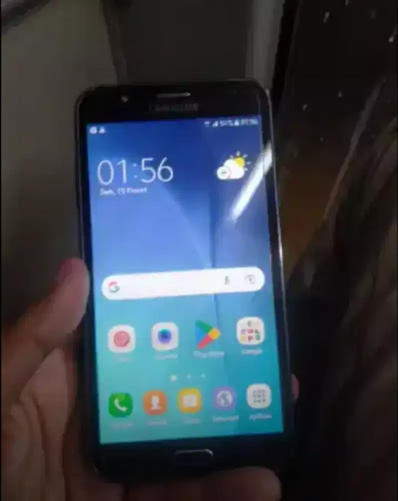 Dijual hp Samsung J7 2/16 normal