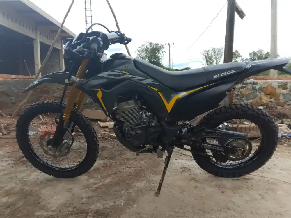 CRF 150L 2023 Mulus
