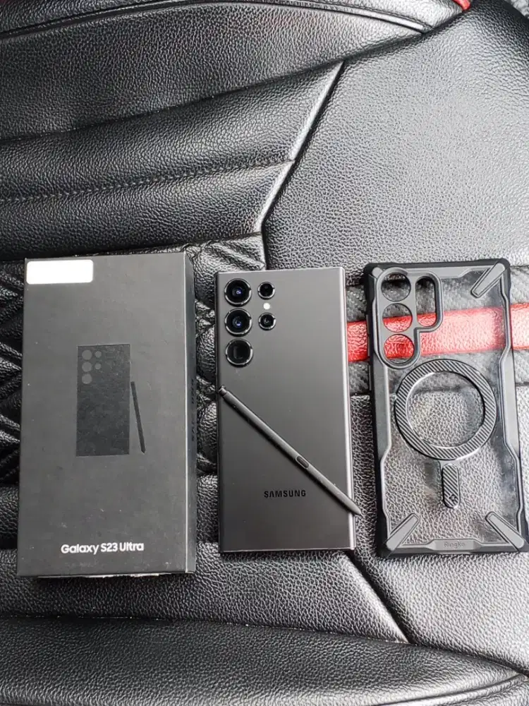 Samsung galaxy S23 Ultra 12/256 Sein