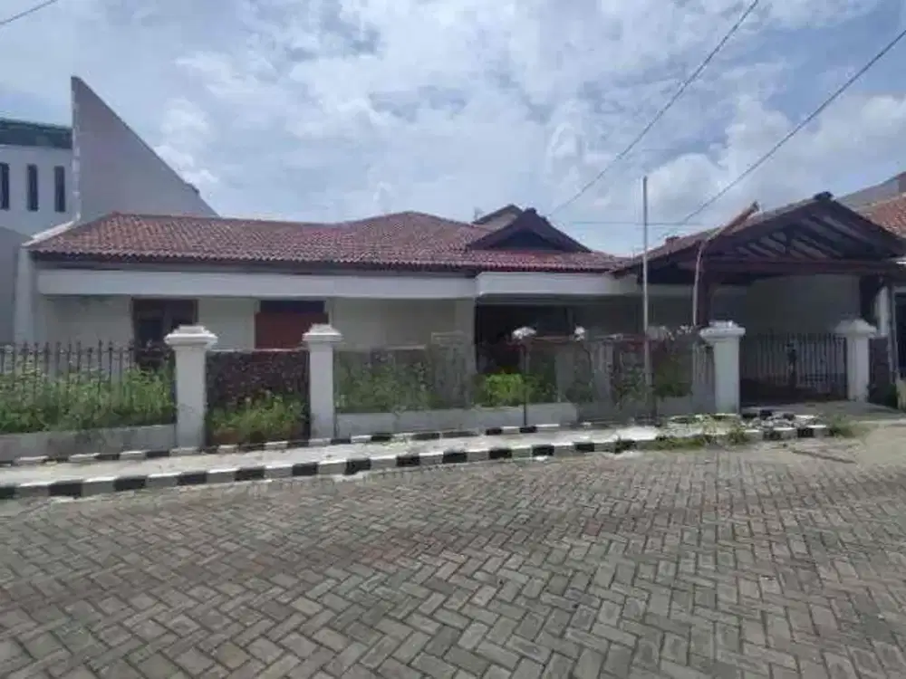 SEMOLOWARU TENGAH LEBAR 18 ‼️ Rumah Kayu Jati Row Jalan 2 Mobil