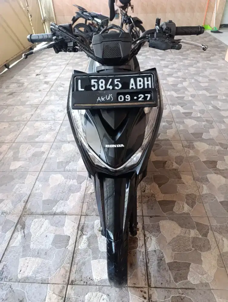 scopy km jalan masi 33rb, mulus, mesin jos