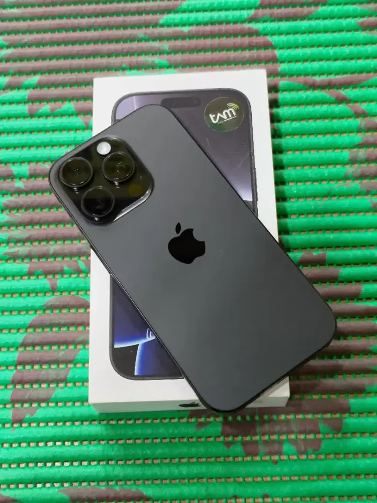 Iphone 16 pro 128 gb ibox bh 100% pemakaian belum 1 bulan